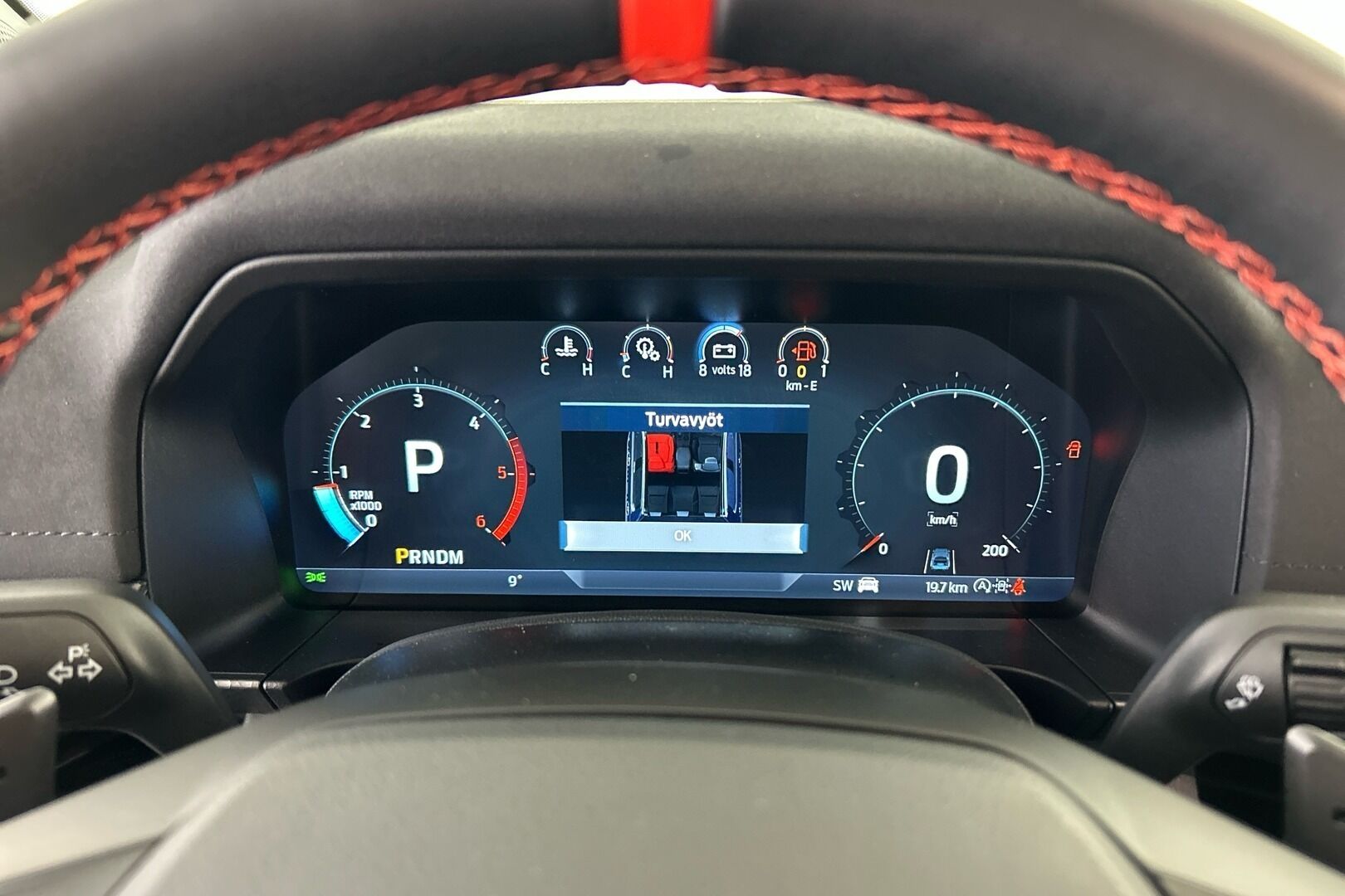 Ford Ranger iso kuva 12