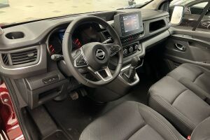 Nissan Primastar esikatselu 4