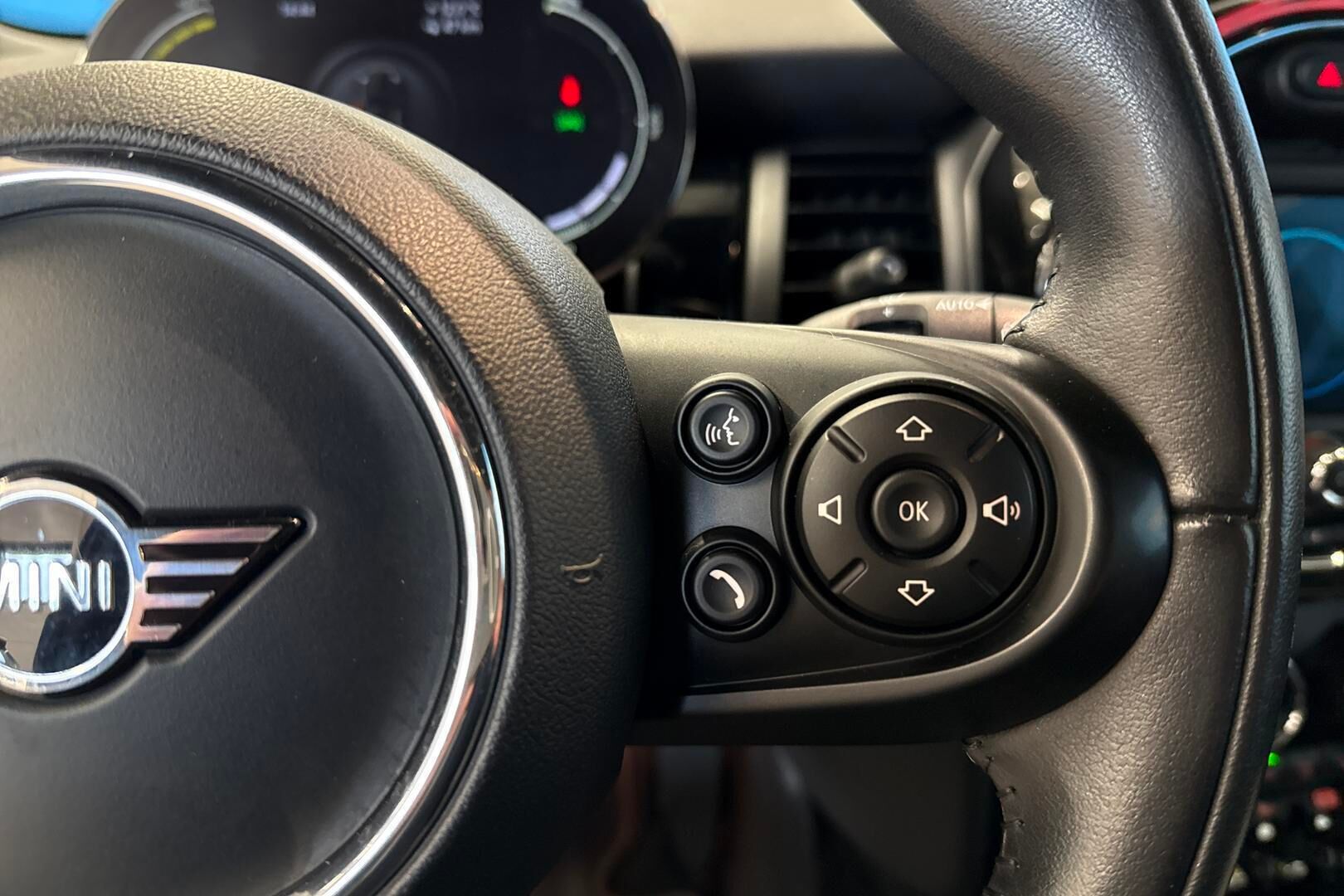 MINI Hatchback iso kuva 15