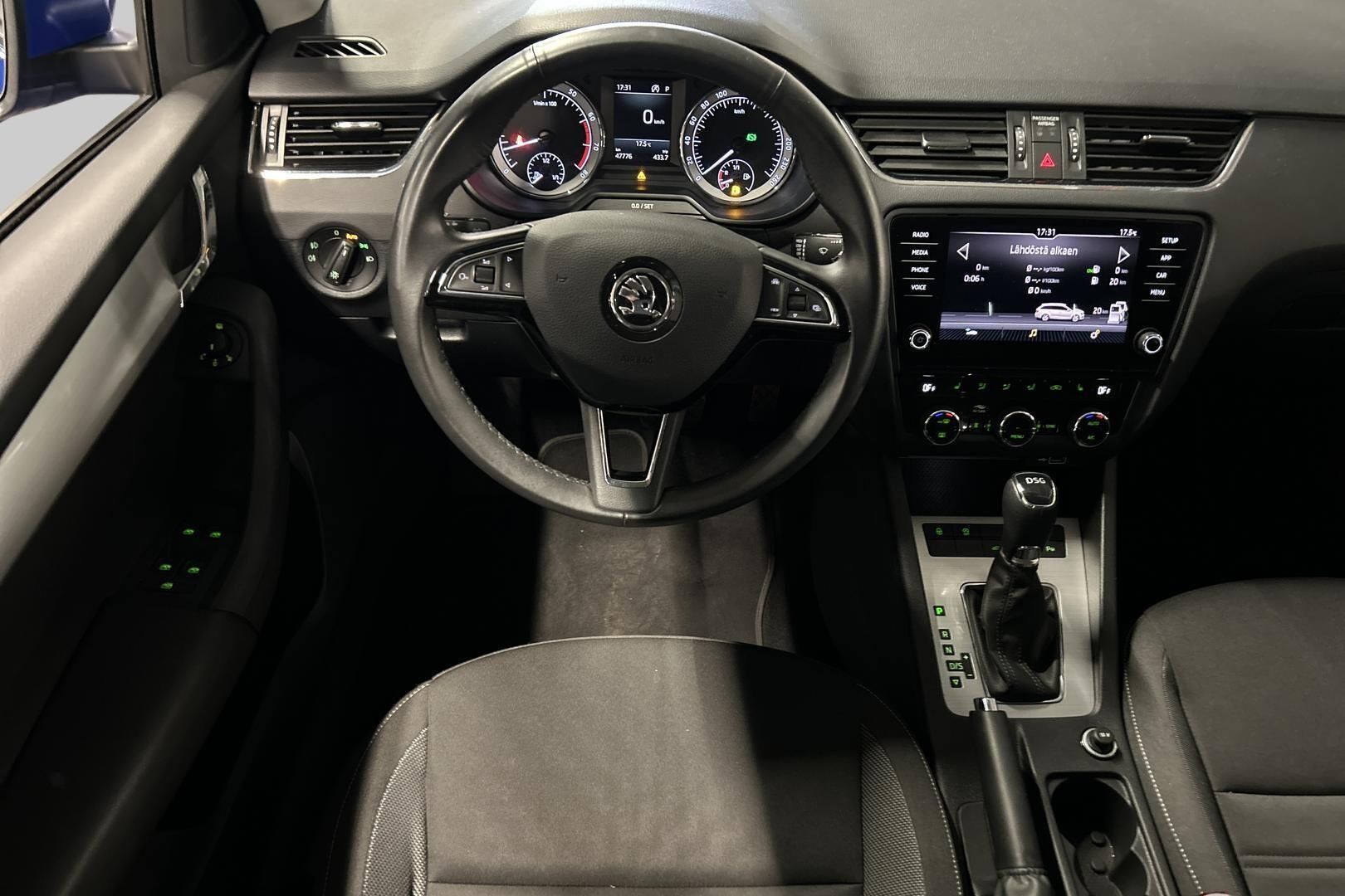 Skoda Octavia iso kuva 30