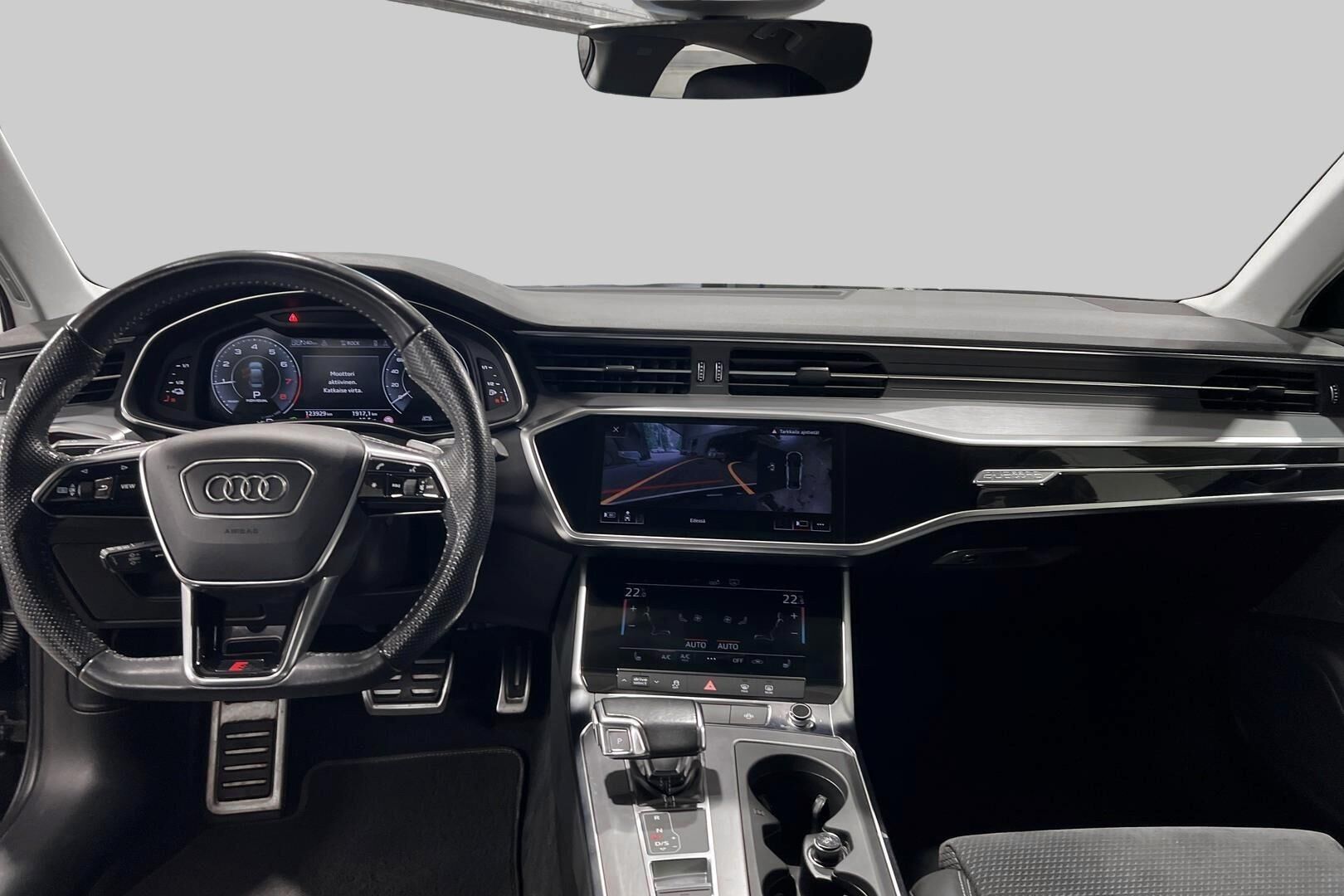 Audi A6 iso kuva 11