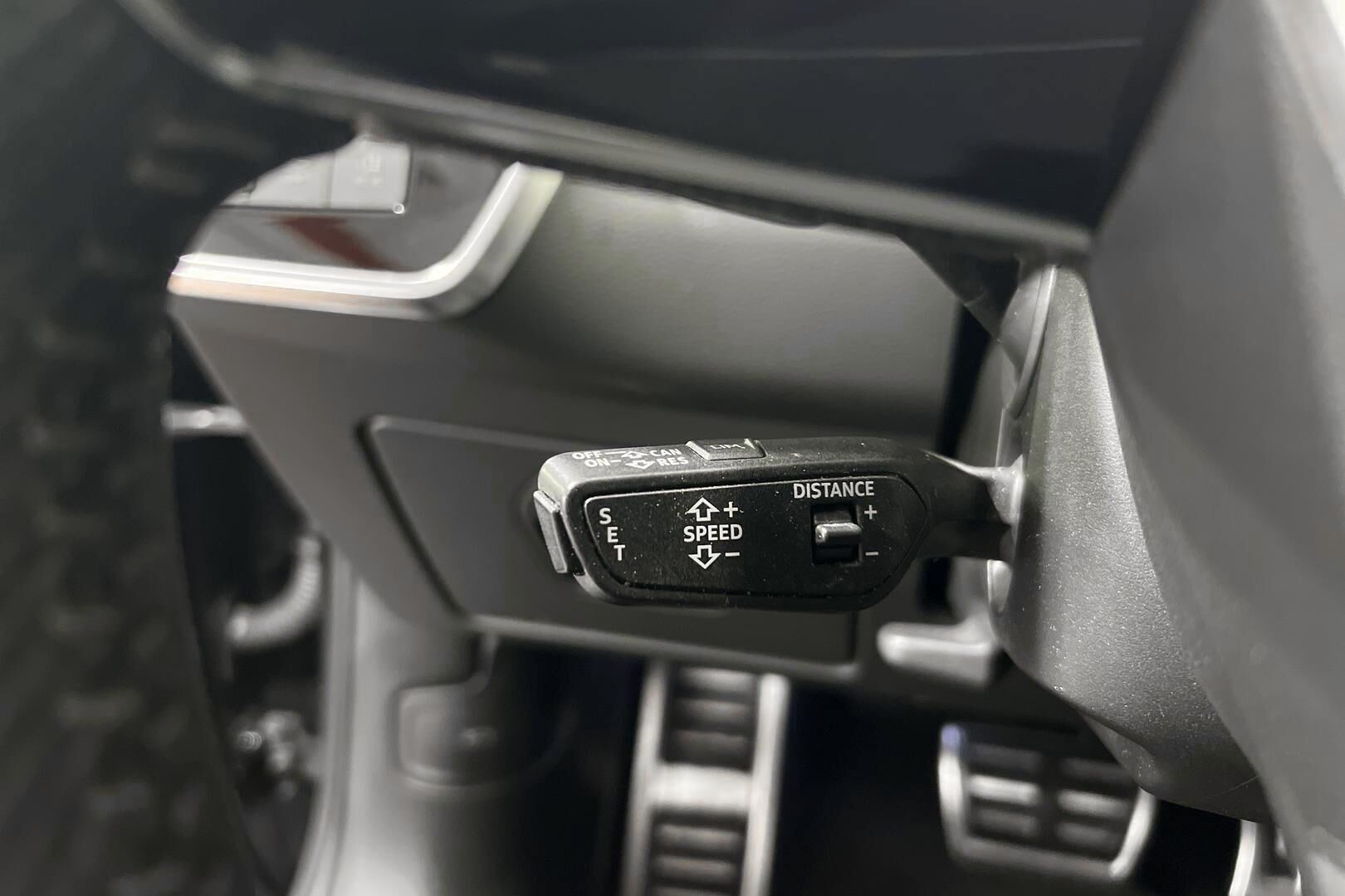 Audi A6 iso kuva 21
