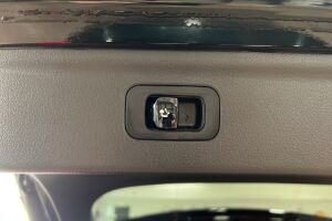 Mercedes-Benz EQE esikatselu 12