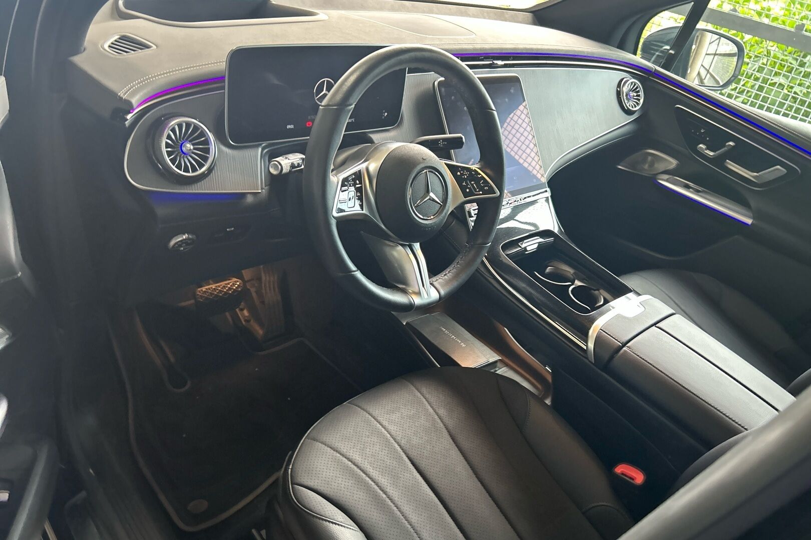 Mercedes-Benz EQE iso kuva 2