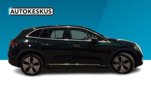 Mercedes-Benz EQE esikatselu 26