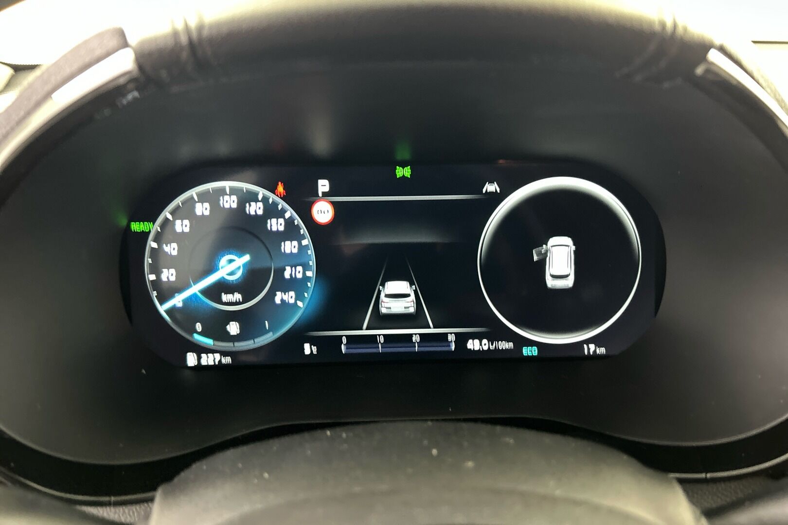 KIA Ceed iso kuva 7