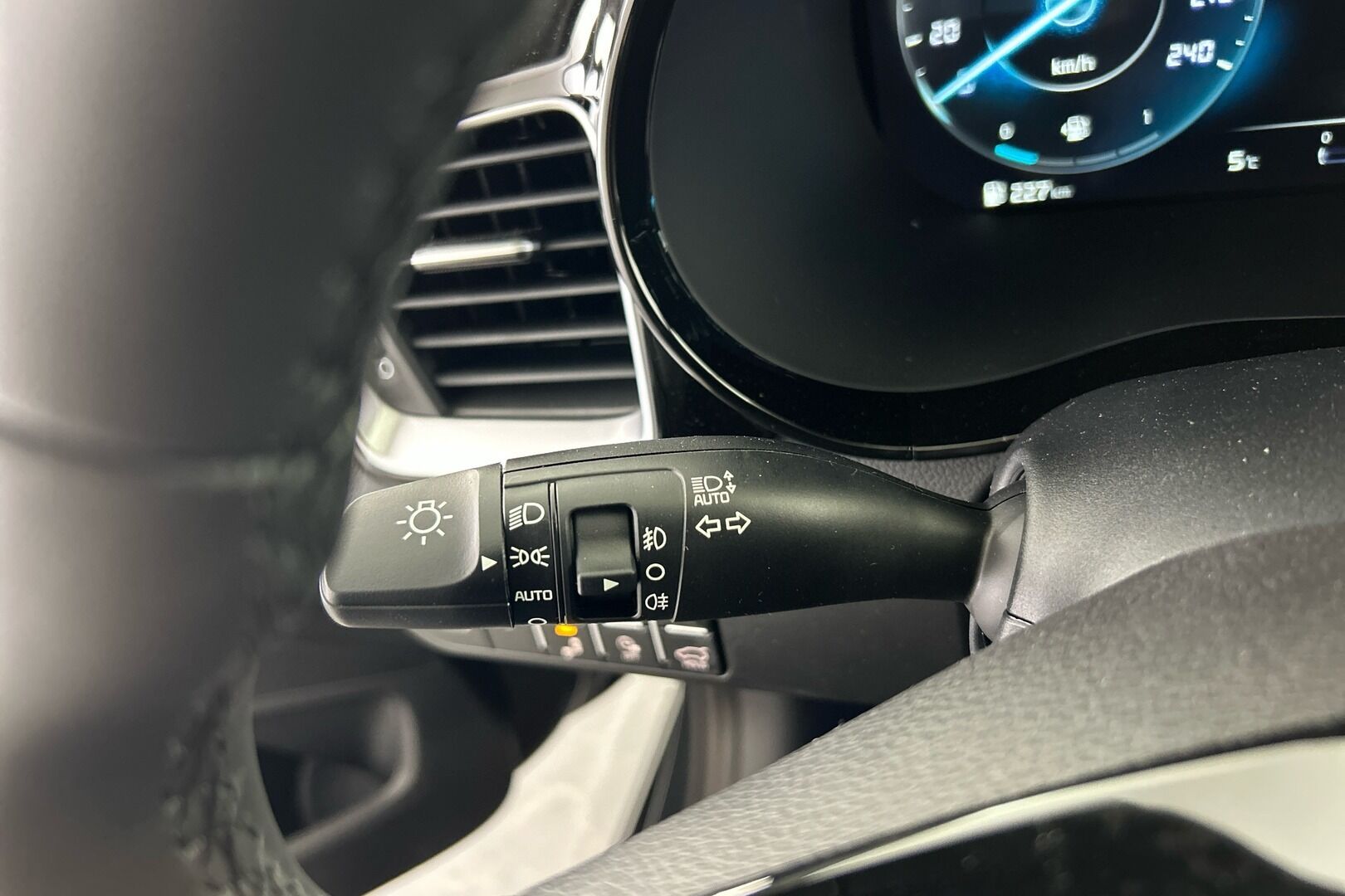 KIA Ceed iso kuva 31