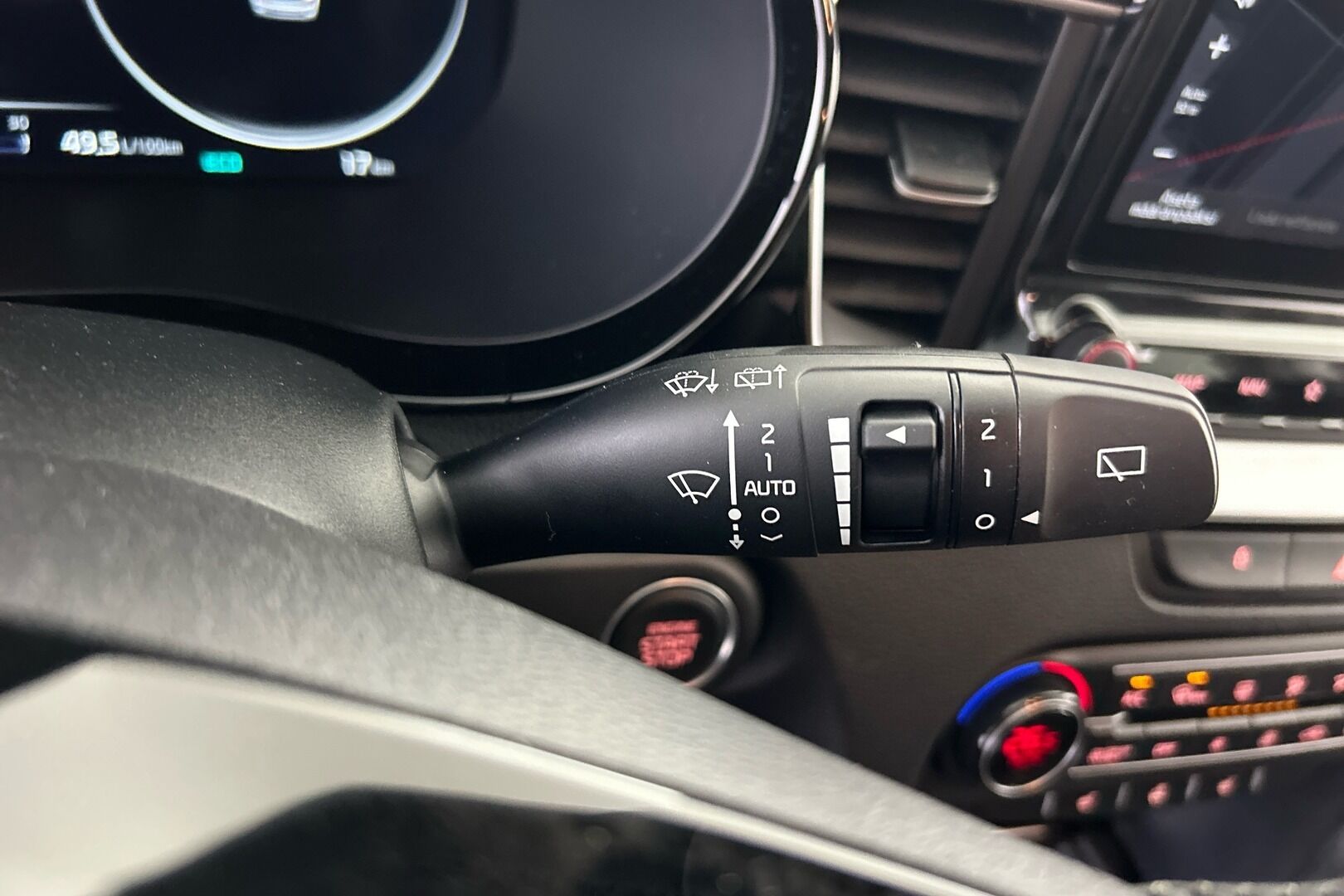 KIA Ceed iso kuva 23