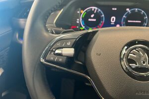 Skoda Octavia esikatselu 16