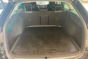 Skoda Octavia esikatselu 9