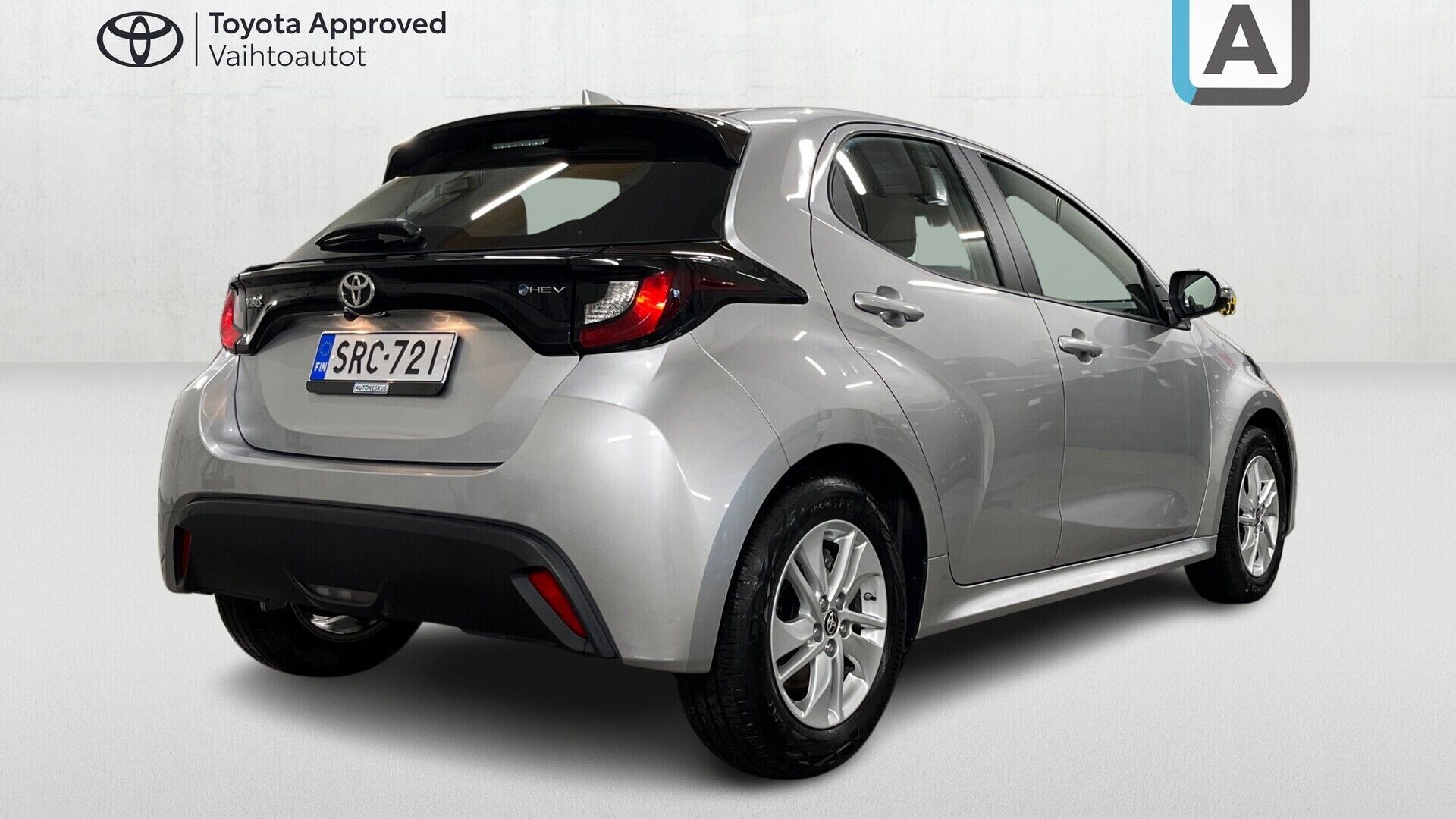 Toyota Yaris iso kuva 4