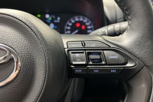 Toyota Yaris esikatselu 18