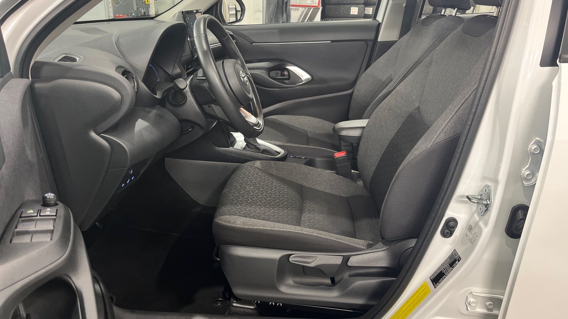 Toyota Yaris Cross iso kuva 7