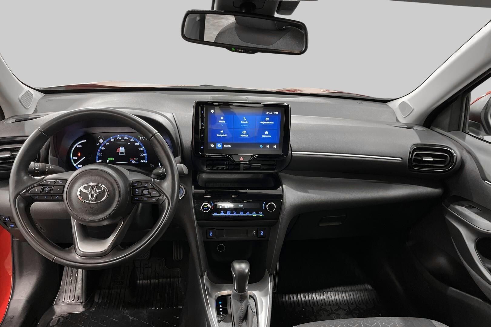 Toyota Yaris Cross iso kuva 10