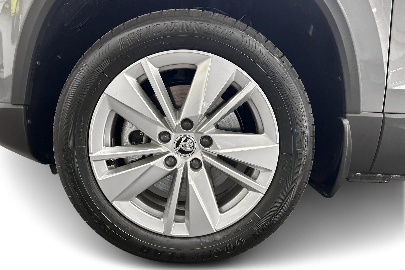 Skoda Karoq iso kuva 30
