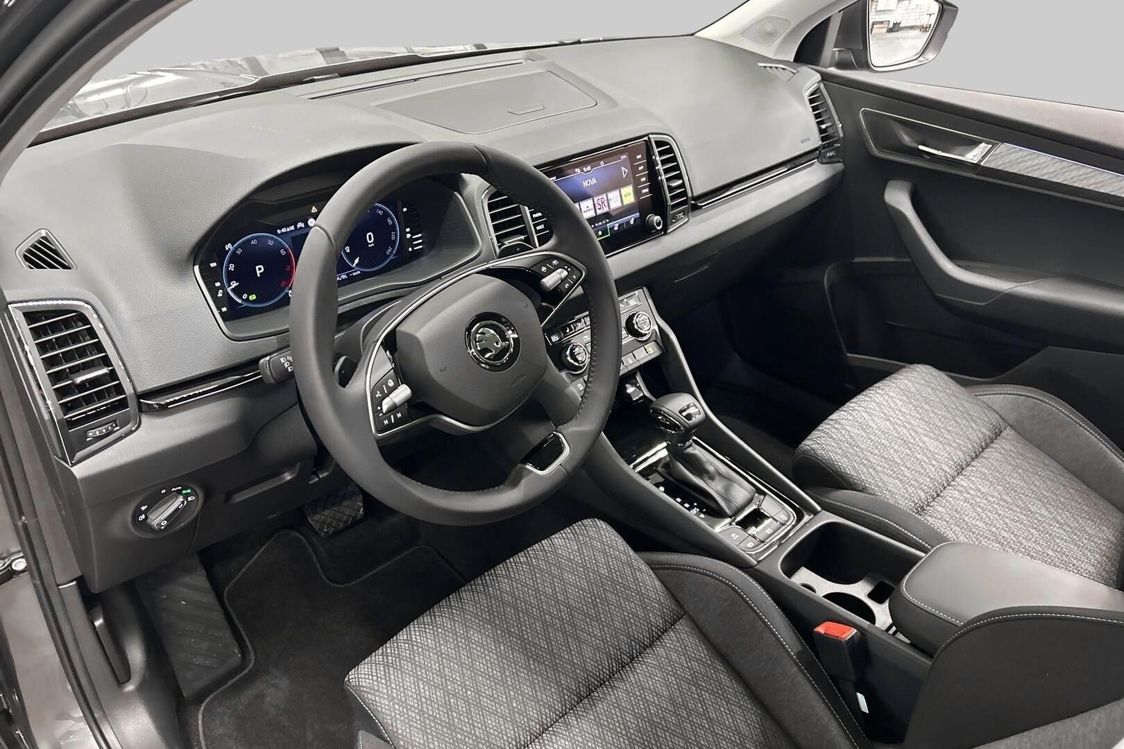 Skoda Karoq iso kuva 9
