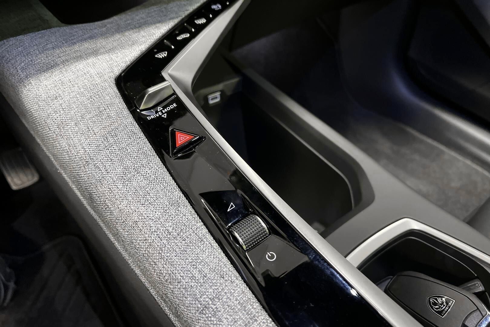 Peugeot 5008 iso kuva 20