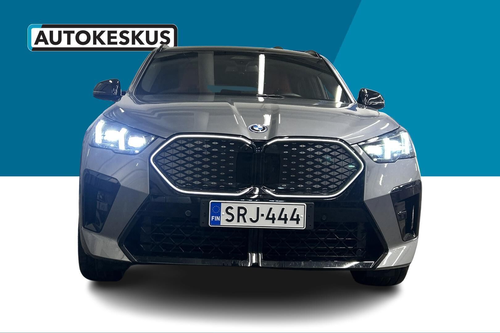 BMW iX2 iso kuva 1