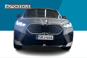 BMW iX2 esikatselu 1