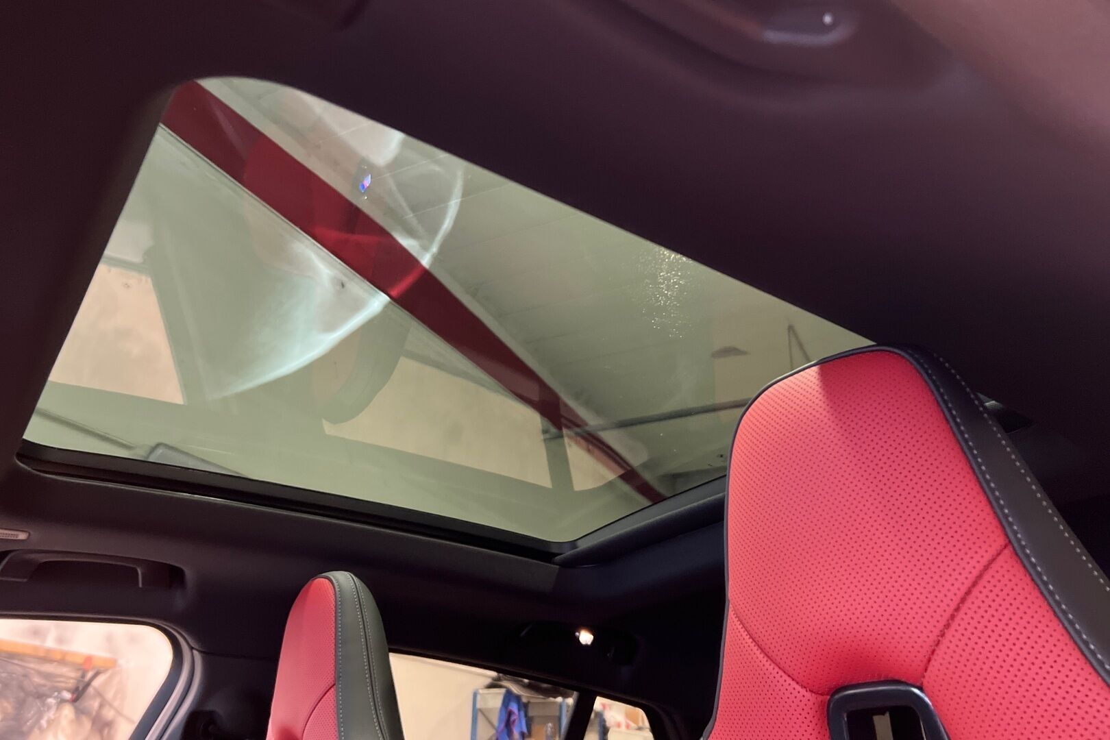 BMW iX2 iso kuva 11