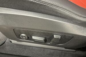 BMW iX2 esikatselu 16