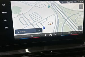 BMW iX2 esikatselu 18