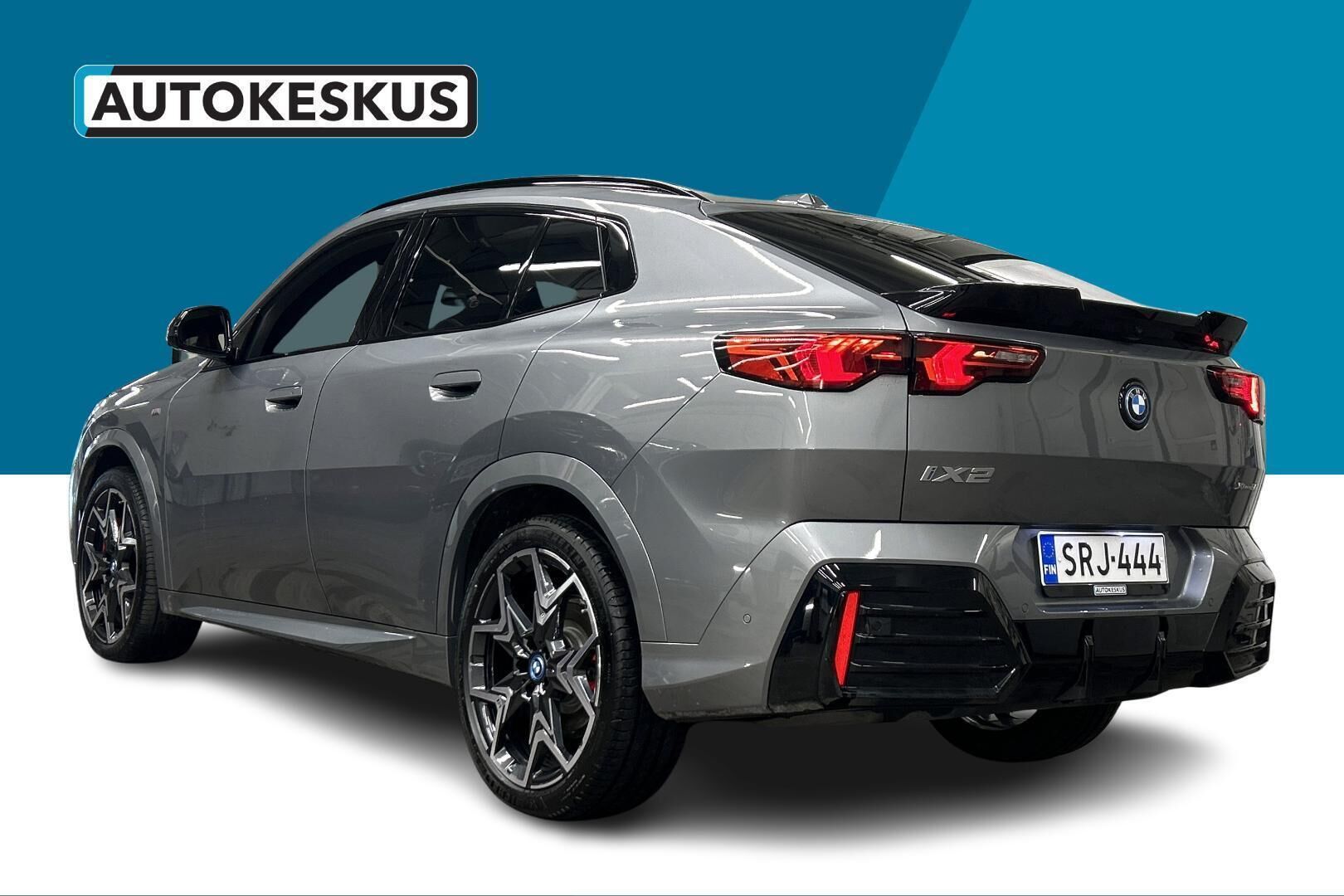 BMW iX2 iso kuva 6