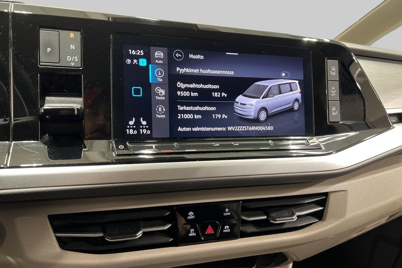 VOLKSWAGEN MULTIVAN iso kuva 18