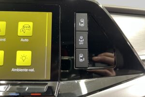 VOLKSWAGEN MULTIVAN esikatselu 23