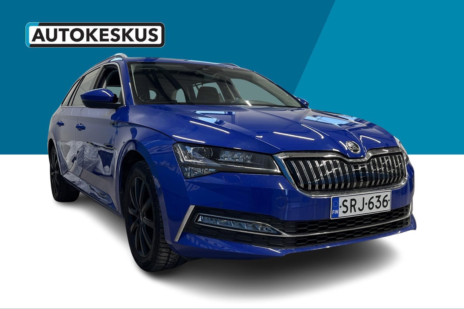 SKODA SUPERB iso kuva 4