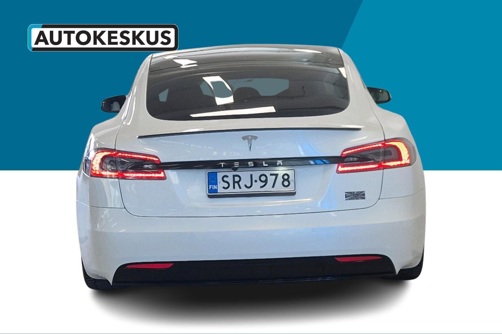 Tesla Model S iso kuva 6