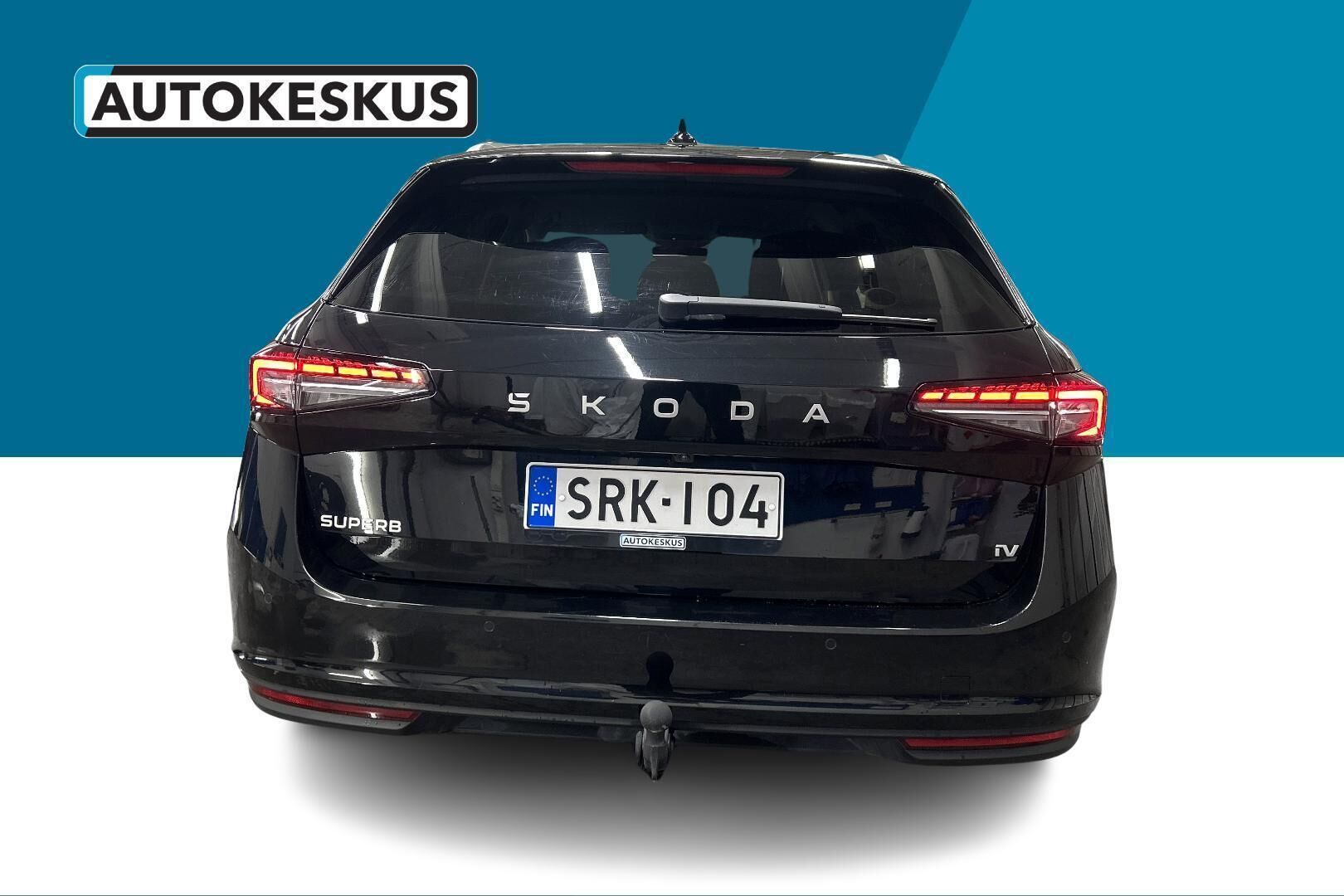 Skoda Superb iso kuva 6
