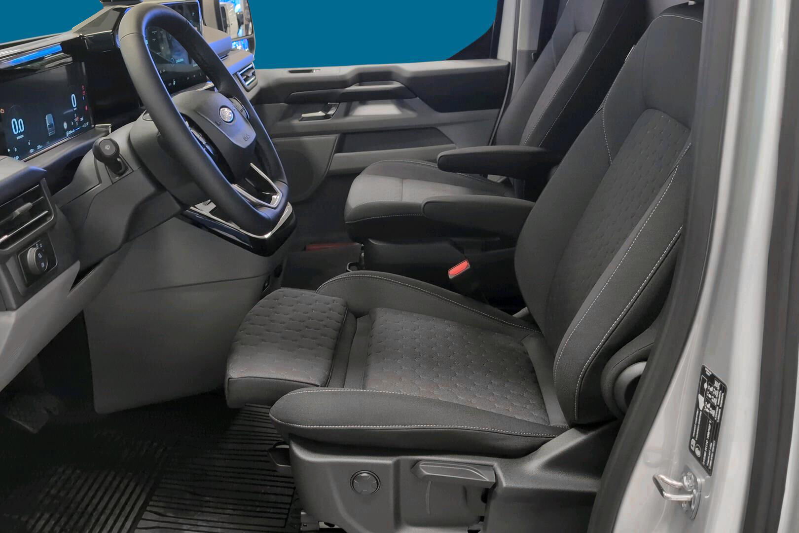 Ford Transit Custom iso kuva 2