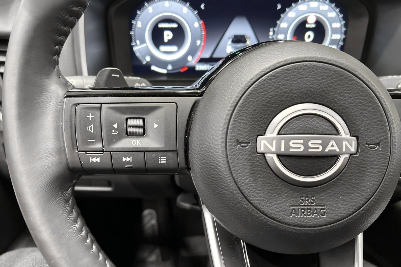 Nissan Qashqai iso kuva 25