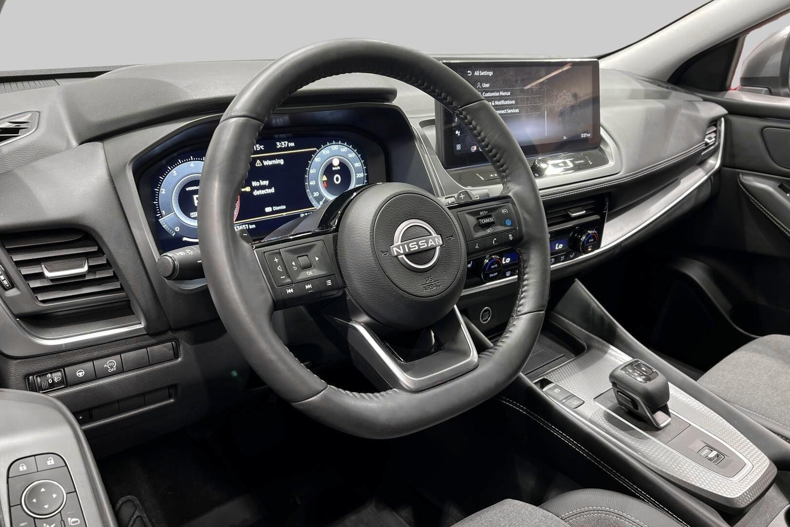 Nissan Qashqai iso kuva 34