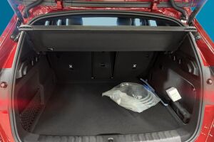 BMW iX1 esikatselu 11