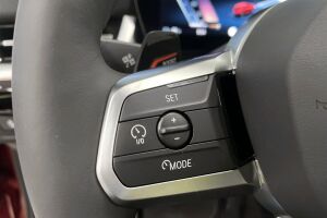 BMW iX1 esikatselu 18