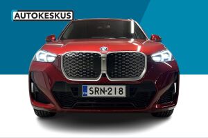 BMW iX1 esikatselu 1