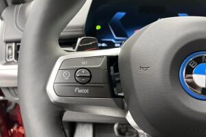 BMW iX1 esikatselu 19