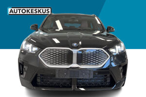 BMW iX2 esikatselu 1