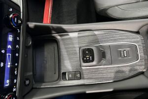 Nissan Qashqai esikatselu 14