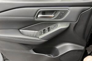 Nissan Qashqai esikatselu 18