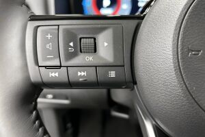 Nissan X-Trail esikatselu 15