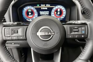 Nissan X-Trail esikatselu 18