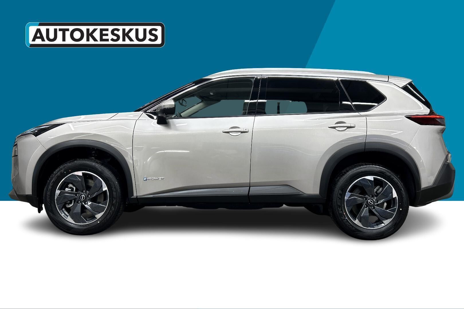 Nissan X-Trail iso kuva 7