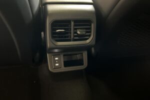 KIA K4 esikatselu 32