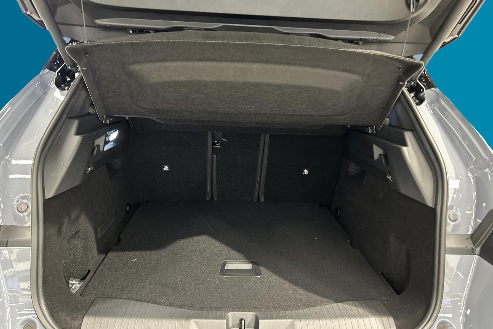 Opel Grandland iso kuva 11