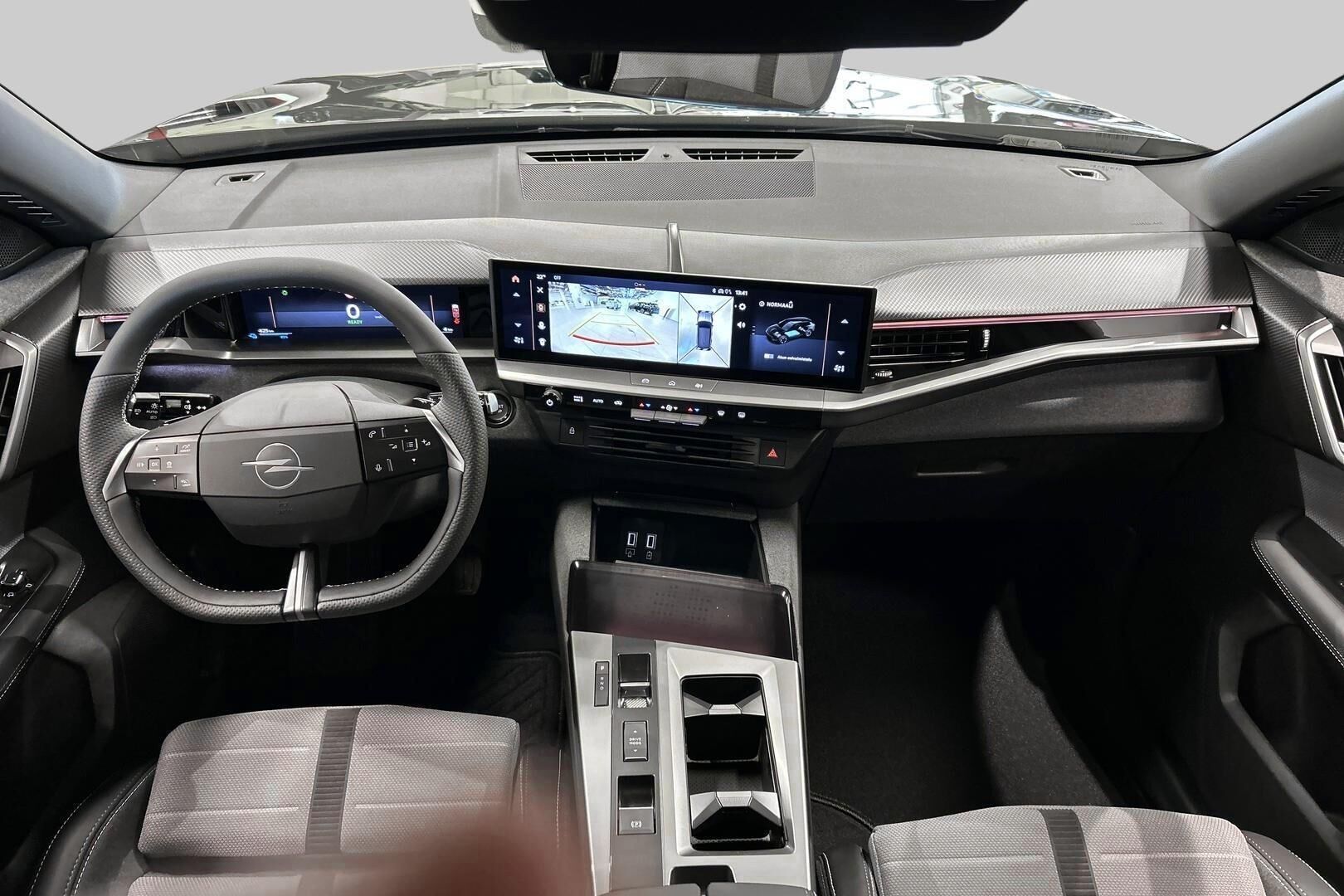 Opel Grandland iso kuva 9