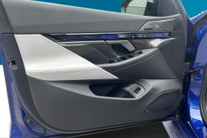 BMW M5 esikatselu 3