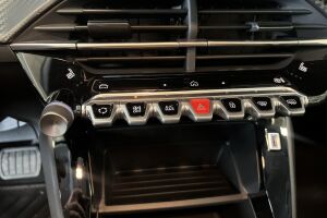 Peugeot 208 esikatselu 20